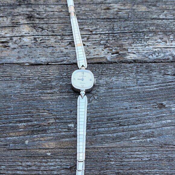 Vintage Wittnauer Ladies Mechanical Wind Up Watch Working Silver Art Deco Band main image 5